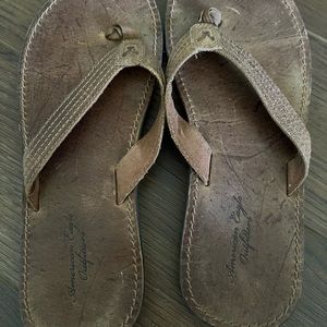 Brand new never worn natural worn looking flip flops
